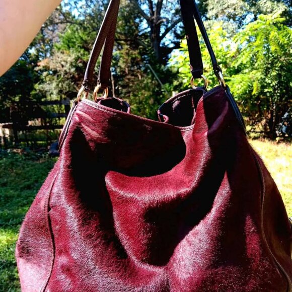 Coach Edie Haircalf Large Shoulder Bag In Oxblood/Gold - Picture 3 of 8